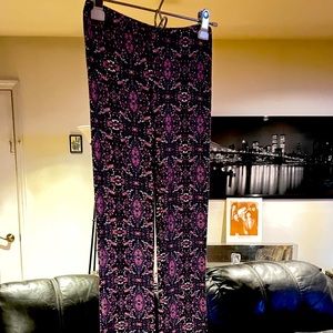 Pink Rose stretch bell pants. Super comfy. Can be worn with many colors.